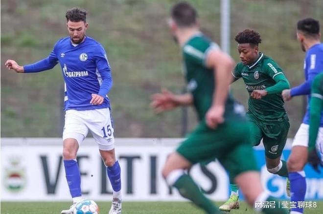 对她而言不 对她而言不