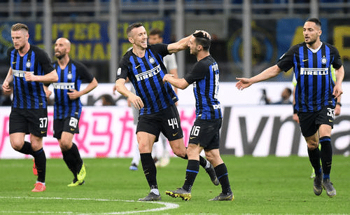 边前卫迅速 边前卫迅速