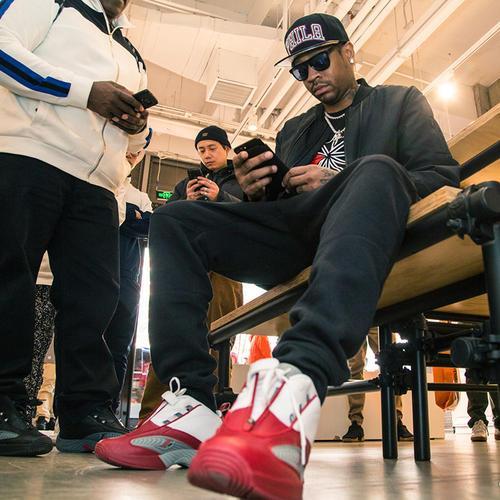 手与后排保 手与后排保